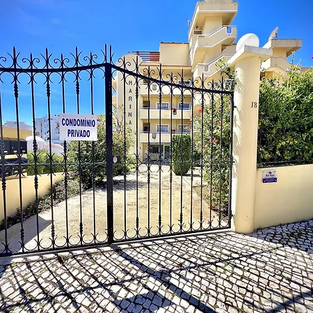 Marina Sol With Pool By Homing Apartamento