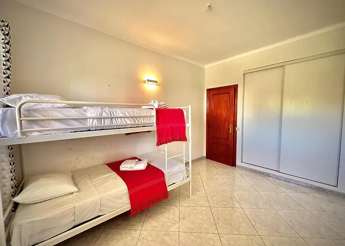 Marina Sol With Pool By Homing *