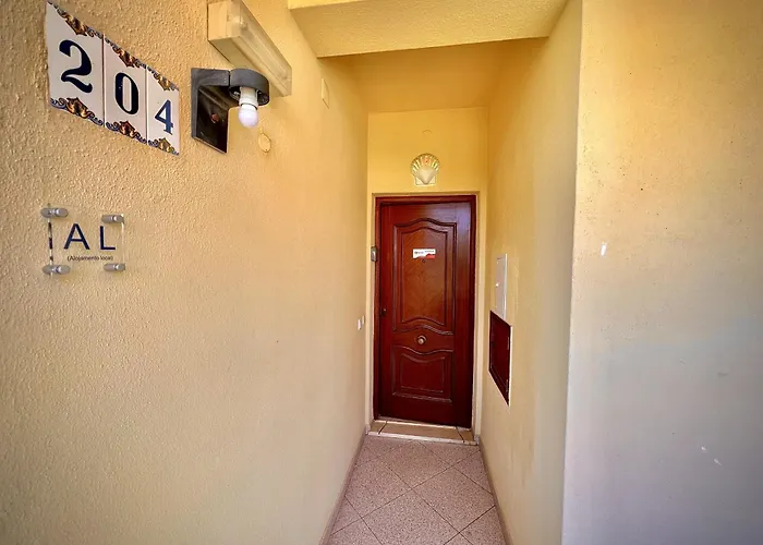 Marina Sol With Pool By Homing Apartamento