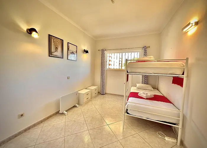 Marina Sol With Pool By Homing Apartamento *