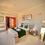 Апартаменти Marina Sol With Pool By Homing *
